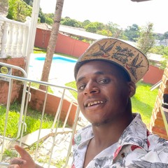 ESSA DAQUI VIRA TREND - MC 4D,ORUAM ,SARAH( BIEL DO ALTO ,DJ NEGUEBA ORIGINAL )