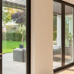 Cửa nhôm cầu cách nhiệt là gì