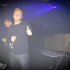 Dj Isy Mc Retro B2B Intern  Clash Of The Titans