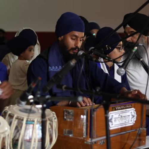 bhai ranvir singh - ਧਨ ਧਨ ਸਾਧੁ ਜਿਨ੍ਹੀ ਹਰਿ ਪ੍ਰਭੁ ਪਾਇਆ ਤਿਨ ਪੂਛਉ ਹਰਿ ਕੀ ਬਾਤਾ ॥