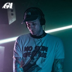 Nakrasia // Groovin' Around @Dürer