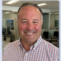 Dennis Doucette, William Raveis