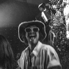 No ID - Groovy House Pumpy