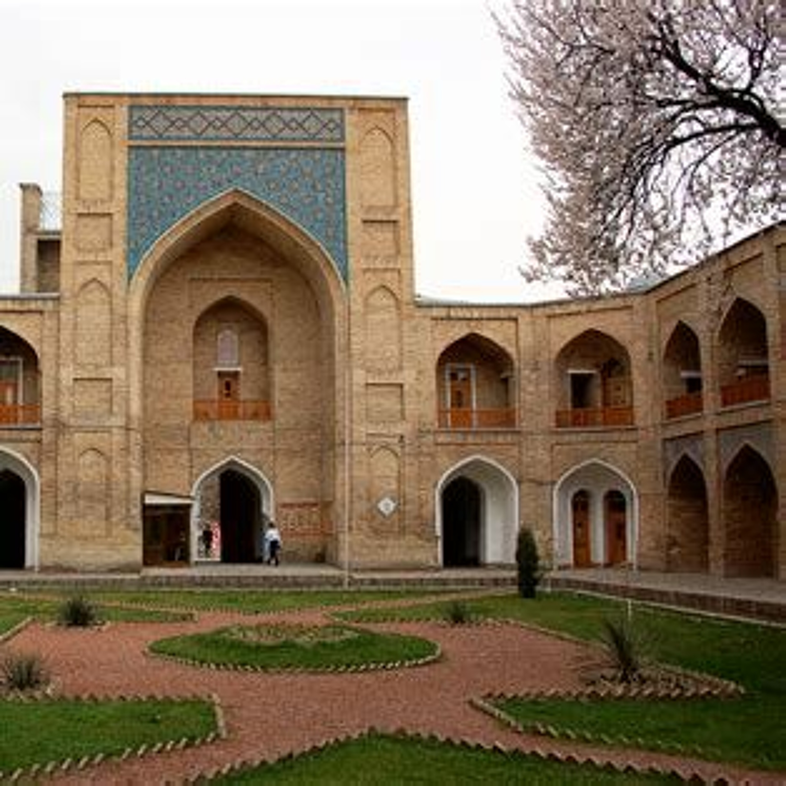 Hamzah wald Maqbul