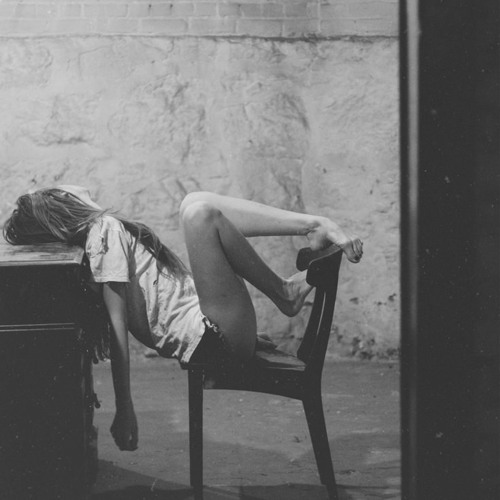 KRÎSTÔ – Relax My Eyes (Klang Edit)