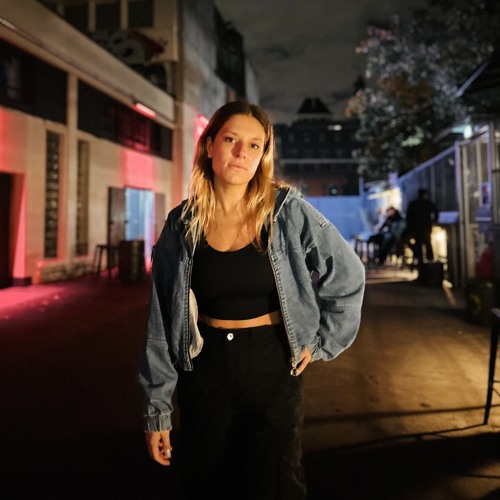 Angie • Macadam Closing set • October 2025