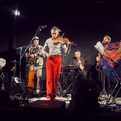 Radio Ușșak - Uzak Taraf