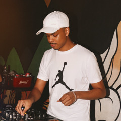 PIQUEZÃO LAZER DIGITAL - DJ CAIO SANTOS w/ MC GW