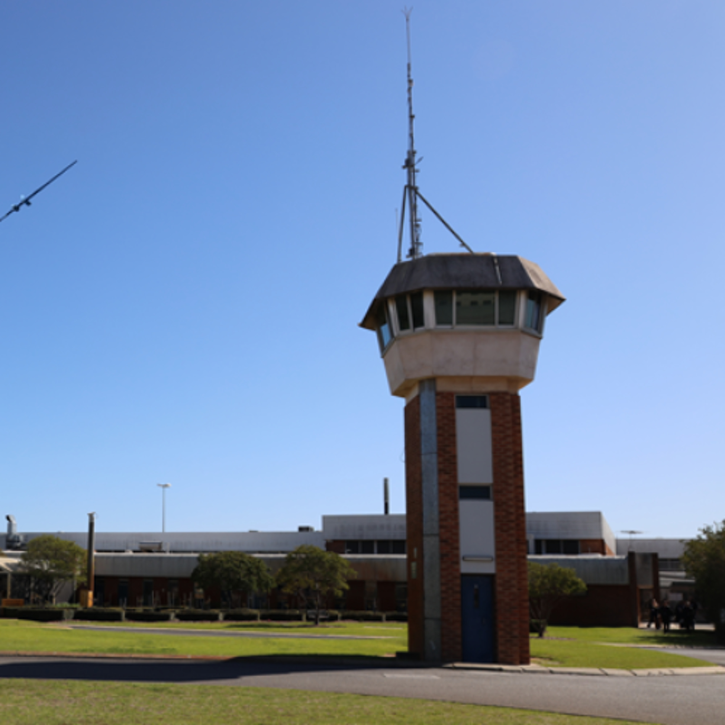 Prison or Dungeon? Social Reinvestment on Human Rights Abuses at Hakea Prison Prison or Dungeon? Social Reinvestment on Human Rights Abuses at Hakea Prison