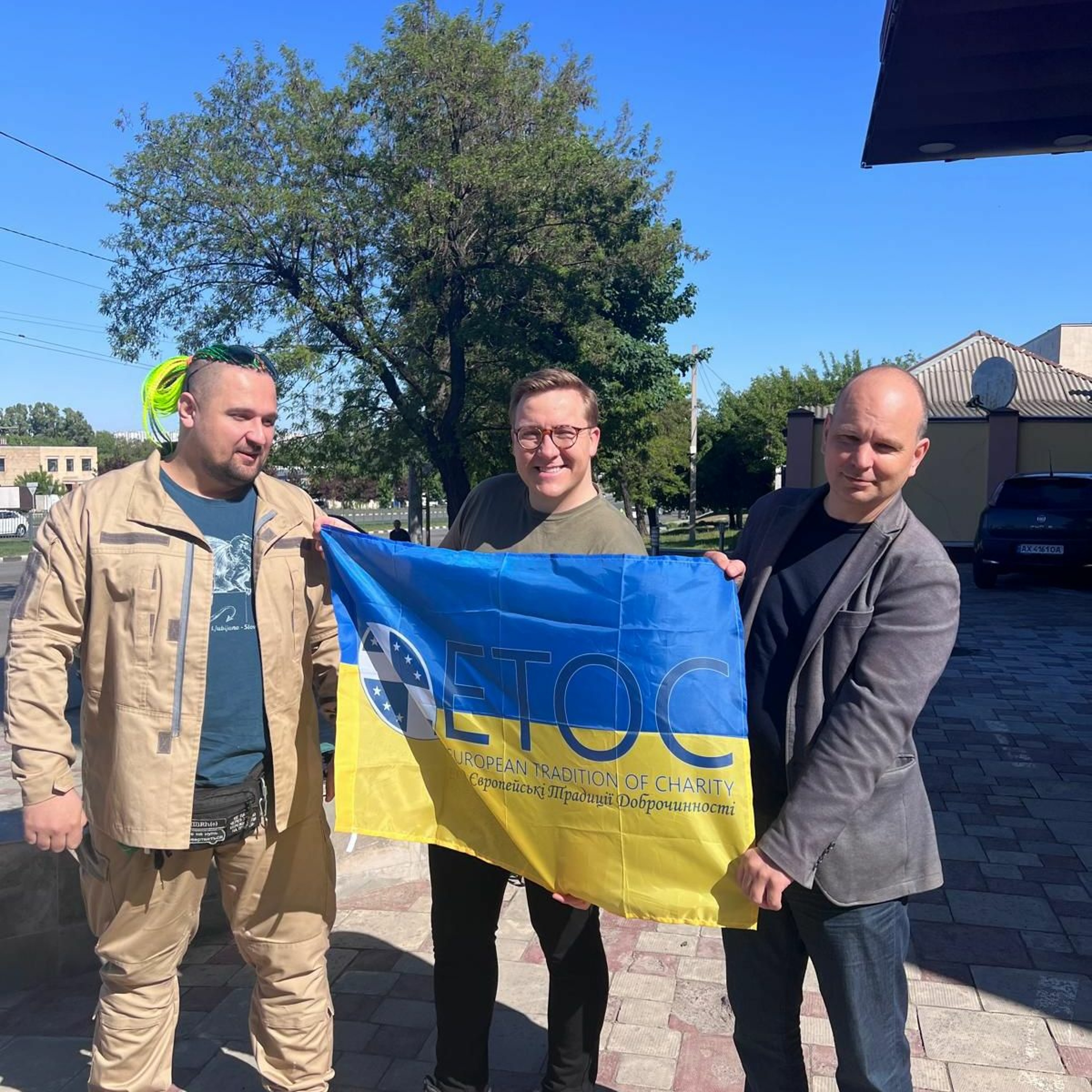 Frihed for Ukraine #3: Hvilken rolle spiller EU? Jens Alstrup og Bergur Løkke Rasmussen episode artwork
