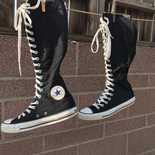 Siyah Converse'lerim + Prod.Fikri