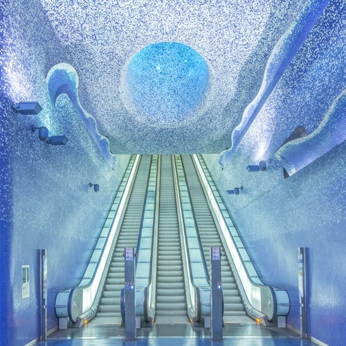 Stream La metropolitana di Napoli una delle piu belle del mondo by