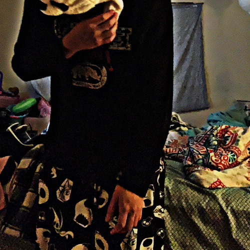 ahjhjhjk