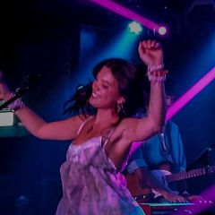 ribs (lorde) - alessi (live) (probs with my vocals soz)