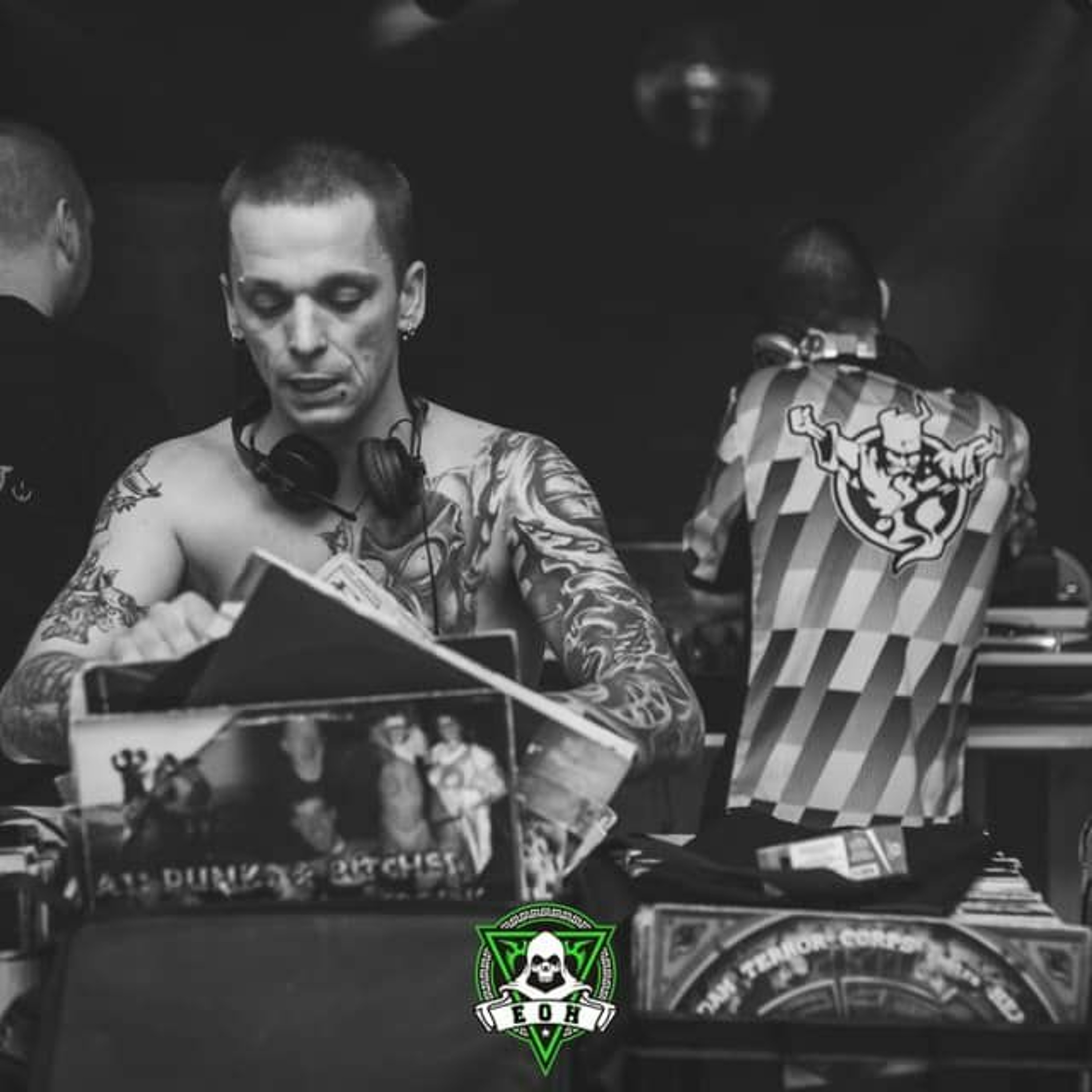 Sonik The Rebel - Millénium Vinyls Mixe @ Home 30.01.2020 episode artwork