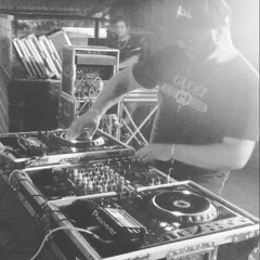 Iurk Set Dj- HOUSE ,TECH HOUSE