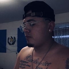 Solo de noche