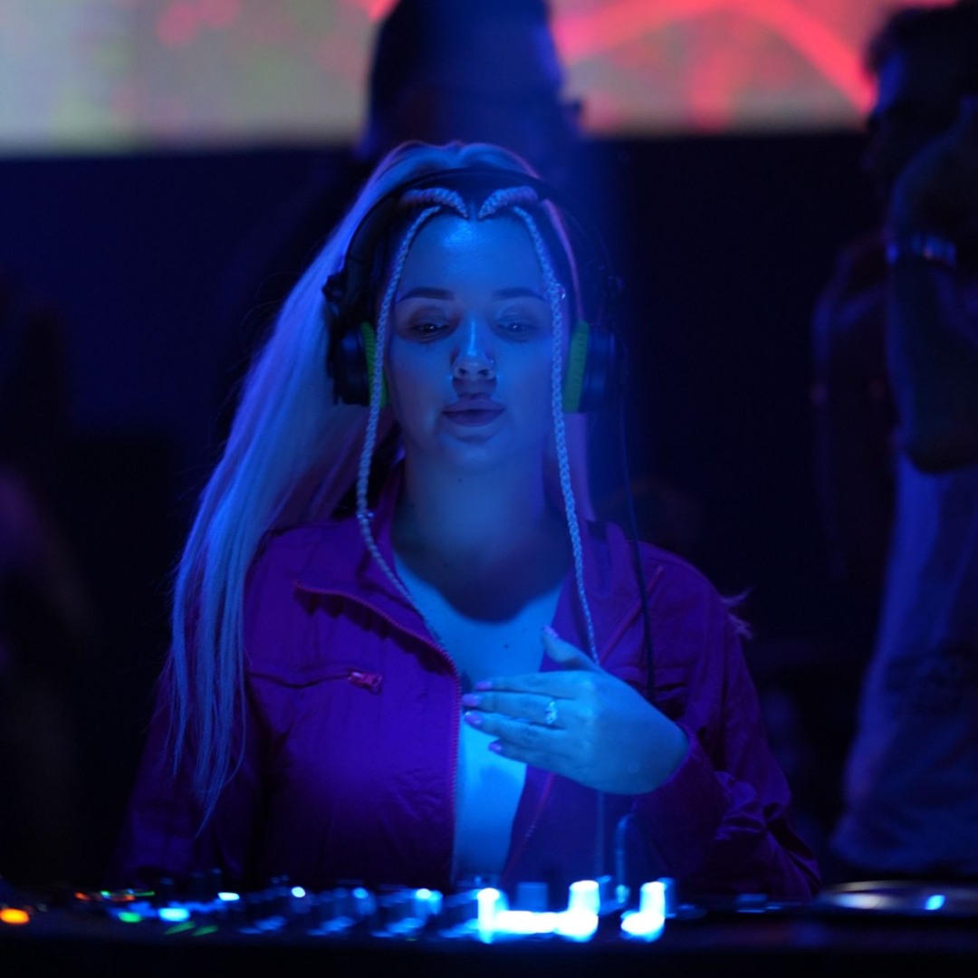 Stream Melodic Techno Live Set [Oxygen club Dubai] by DEVA VICCI ...