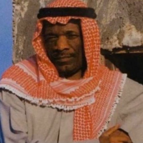 علام النوم عيّا لا يجيني؟