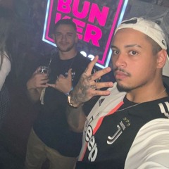 TOMA TOMA NA BUCETA - MC VINNIN - DJ'S IZEUS & OLIVEIRA 048