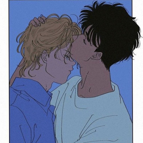 Ash kissing Eiji