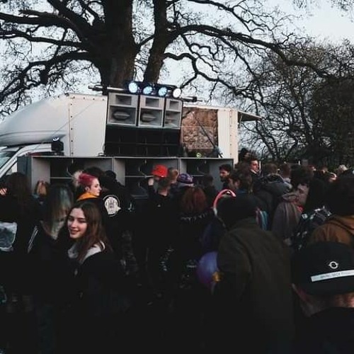 Rolling With More Rollers Than A Fucking Paint Shop!!! New Rude Summer DnB 2022 Mix.wav