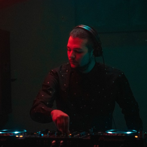 Vu Skeng - Duck Duck Tuck (FREE DOWNLOAD)