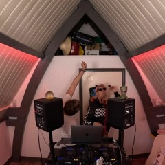 Very funky hard groove and speedy house