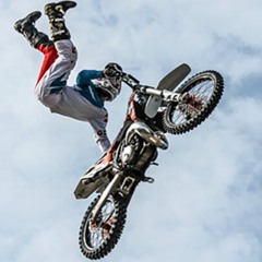 stuntin !