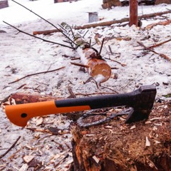 Guide To Choosing A Fiskars Axe