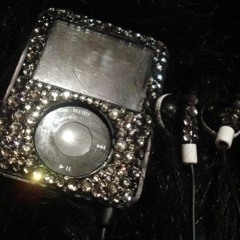 evilcharms @boluxoxo