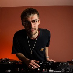 Liquid Vault w/ Half-Life - Subtle Radio - 24/12/2024