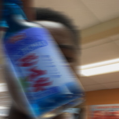 Bobbin (feat. Zurik)