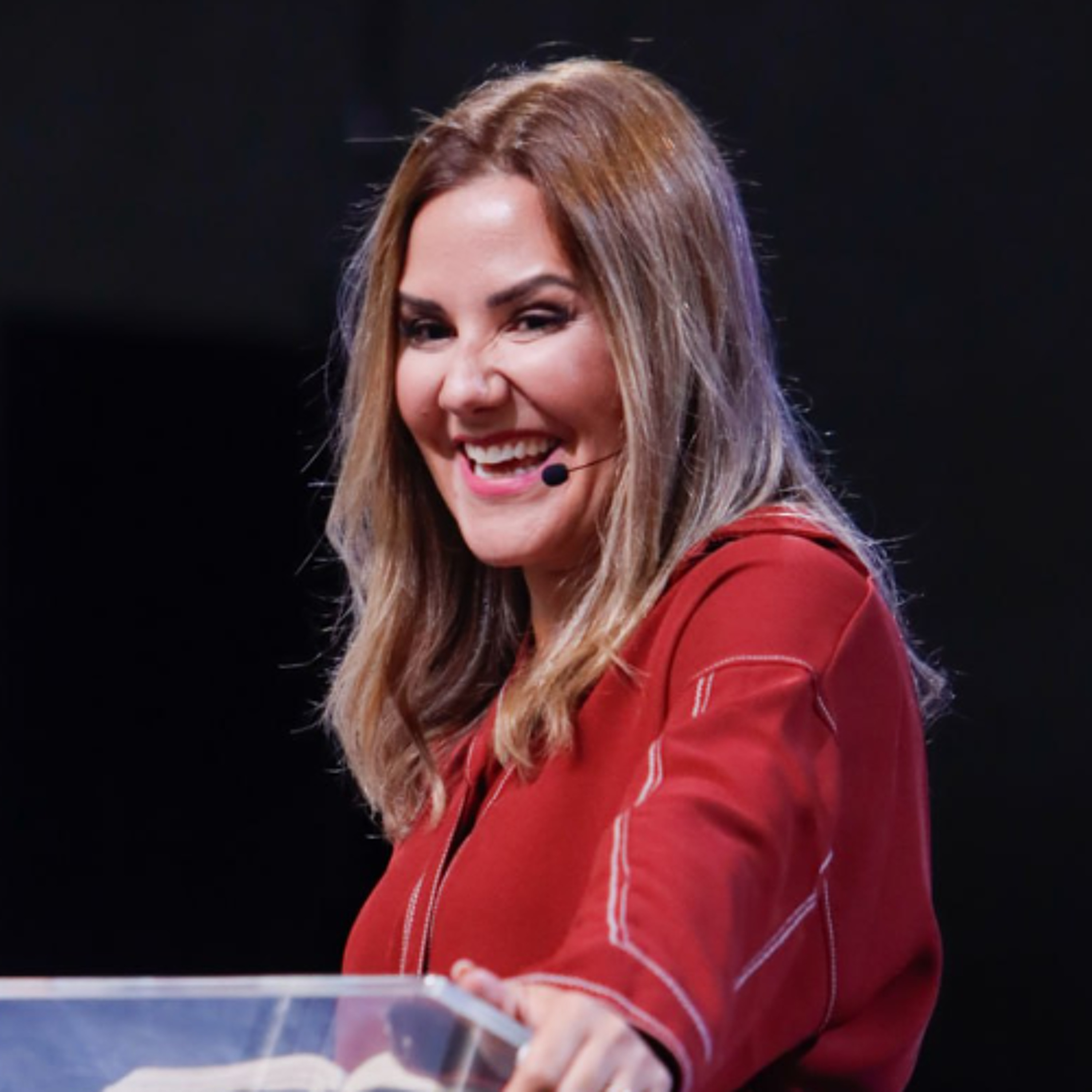 Pensamentos: a arma invisível que decide o seu destino  - Ana Raquel Ticianeli