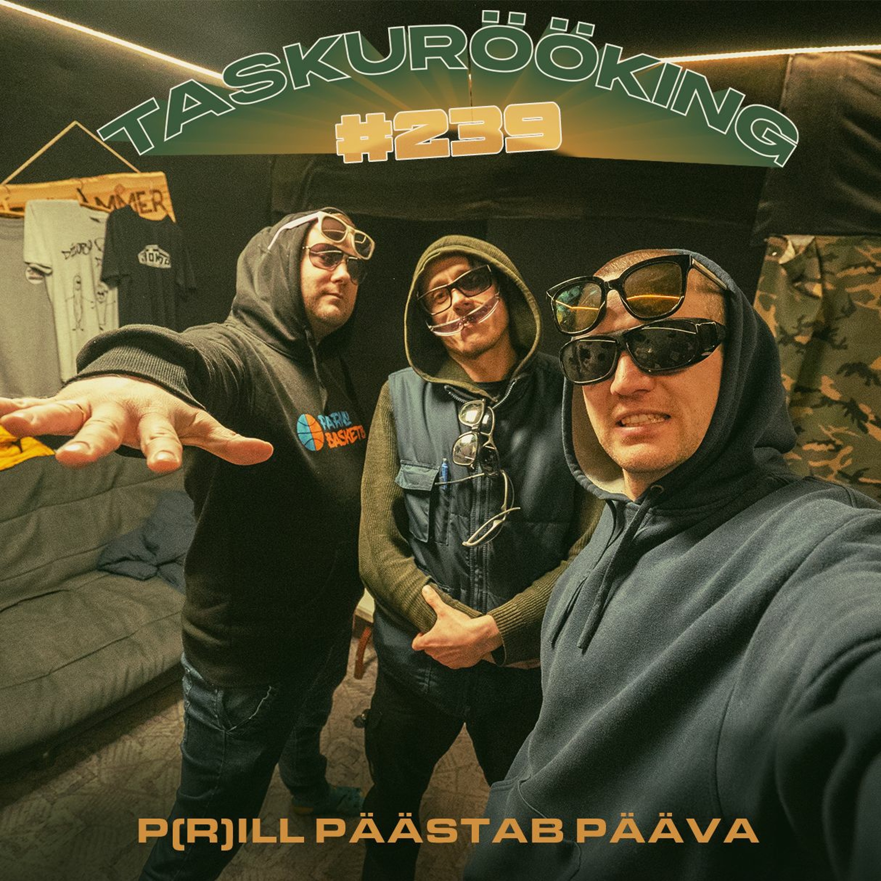 TASKURÖÖKING