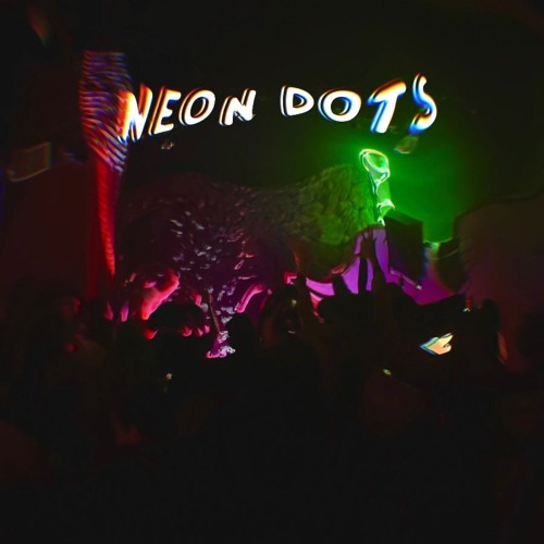 Neon Dots - Live @ Qro - 2025