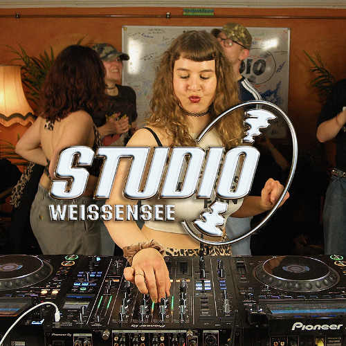 DJ Athina | Studio Weißensee