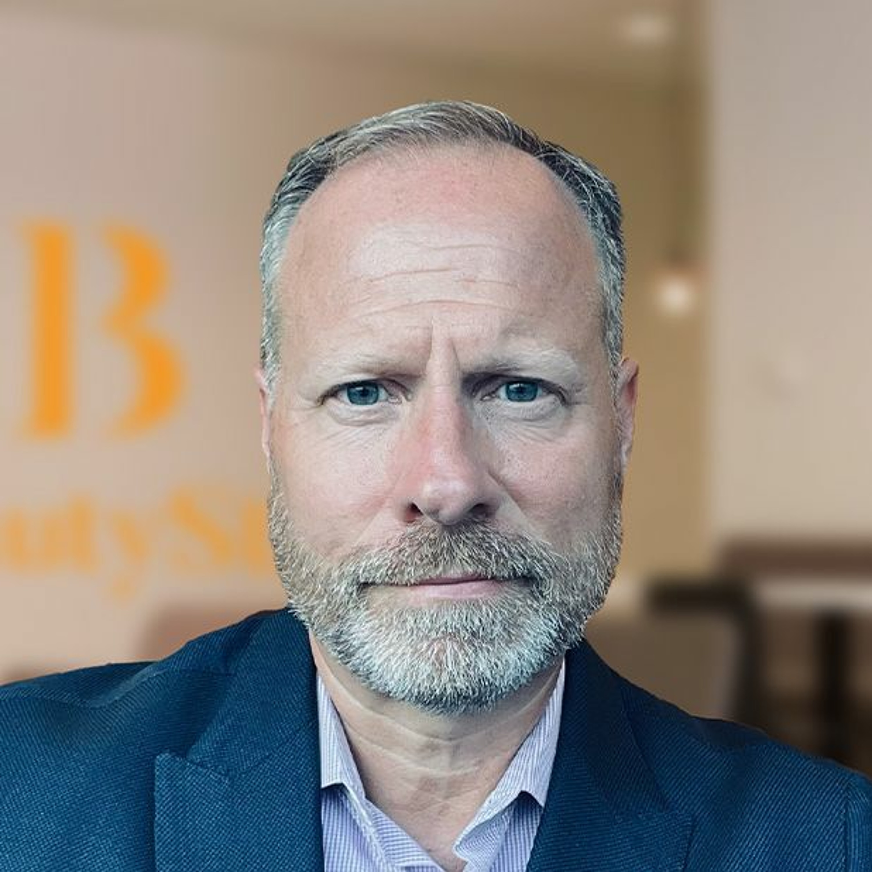 E16 | Paul Wahlgren (BeautyStat Cosmetics) on grassroots marketing episode artwork