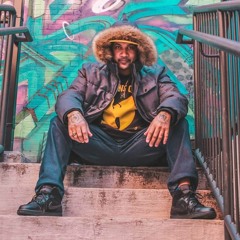 Krumbsnatcha - "The One That I Want" Feat Rusty Slang & Mona Lisa Produced By DiFuture