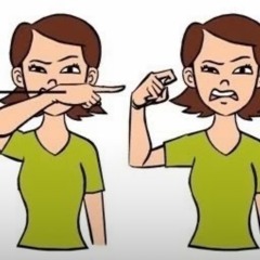 its fake blood w/ luci🤢 ###偽の血 (ily)