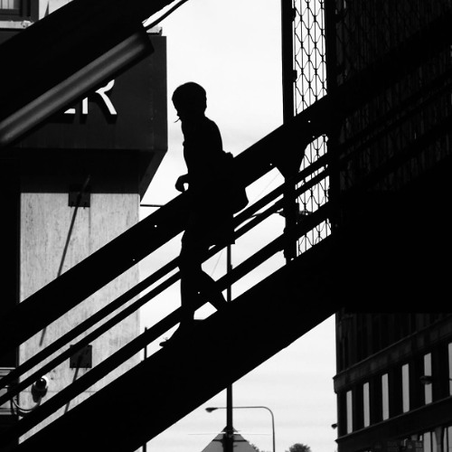 TRETRIIX - SHADOWS [FREE DOWNLOAD]