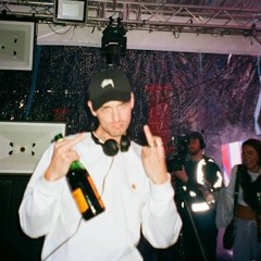 Ewan McVivar - house with you - unreleased