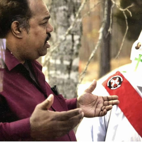 Piano Man Daryl Davis and the KKK -- Part 2