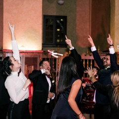 Vic And Eric Burkett, dancefloor only