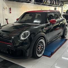 #Req Bleketekgarage - DS75