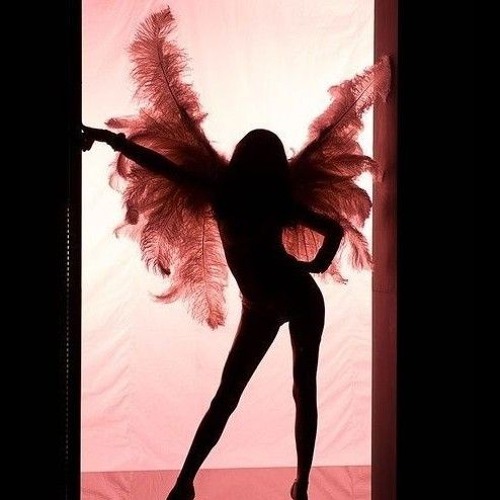 •||Victoria's secret supermodel Adriana Lima||• (slowed&reverb)