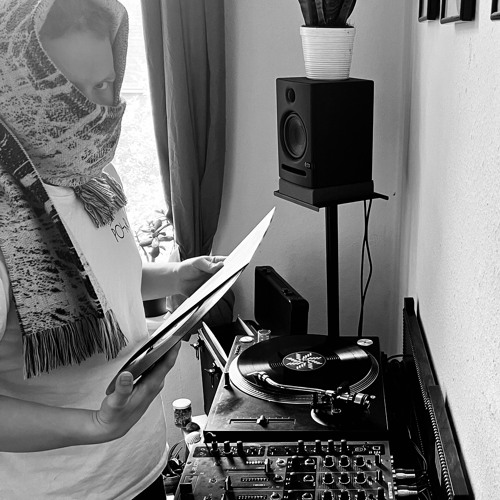 Stream Groovedelivery mix (Vinyl Only) by romantim Listen online for