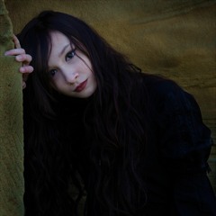 The blackest eyes.