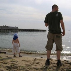 Batuhan Mutlugil - Bambaşka