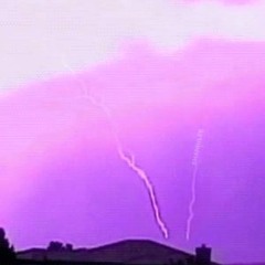 playing all these games - Interlude (prod. Hinrik)